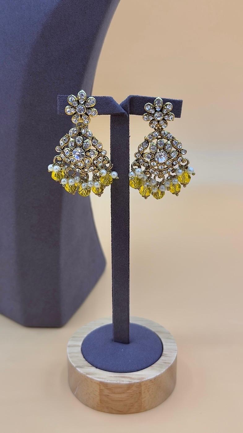 Glow Necklace Set –Yellow