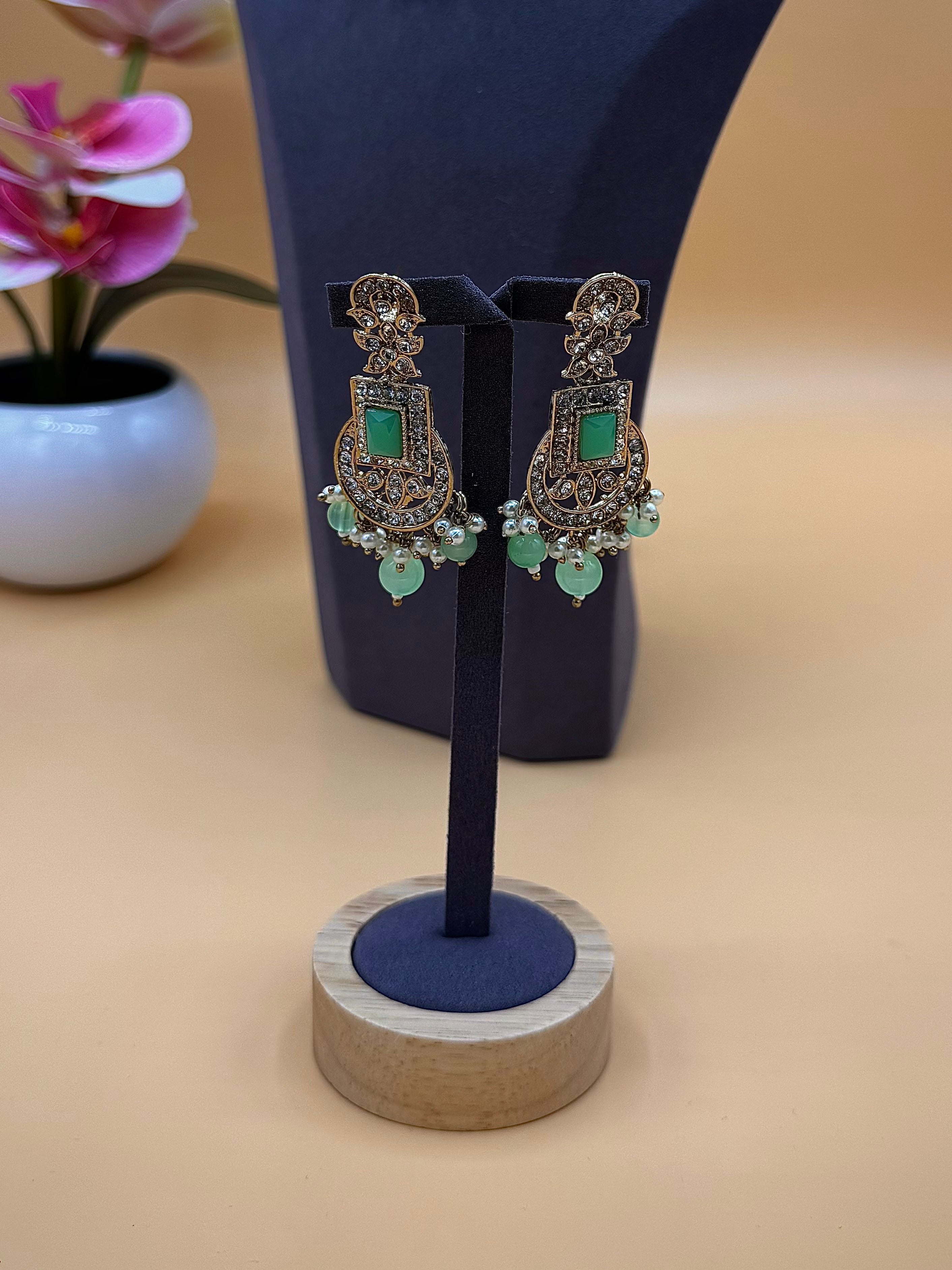 Rimsha Necklace Set – Mint Green