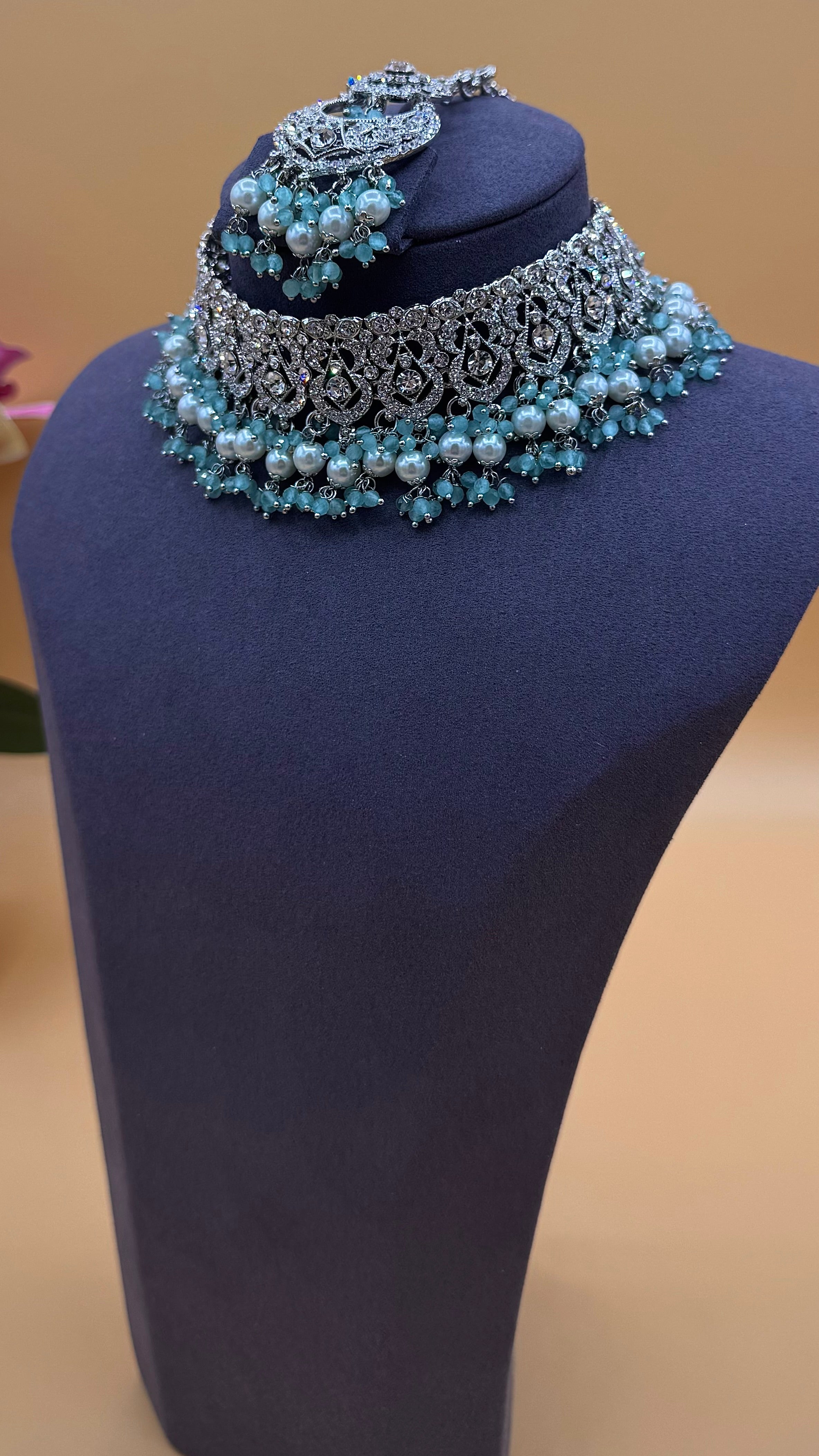 Aqua Crystal Choker Set – Light Blue