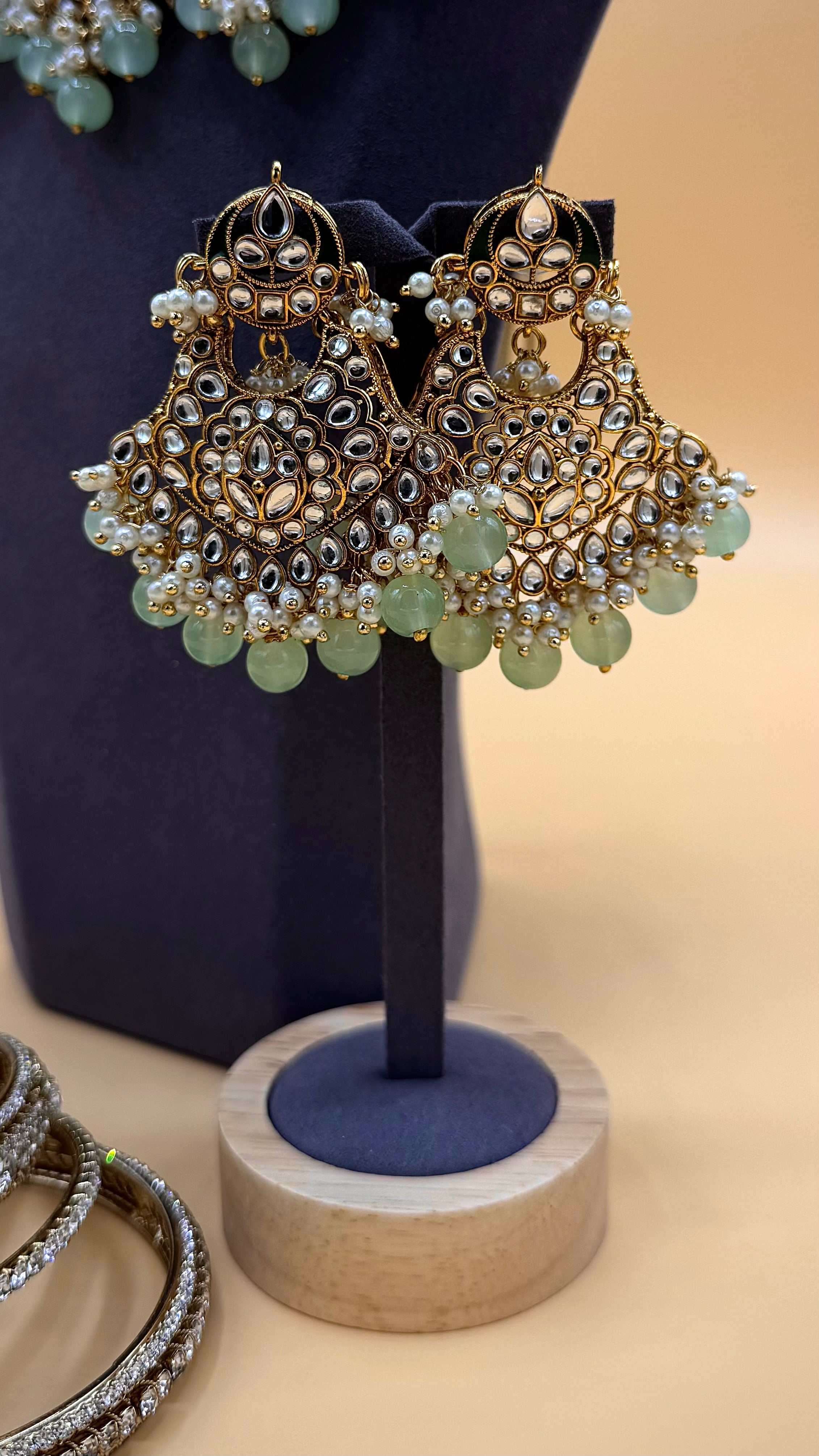 Pearl Frost Necklace Set - mint