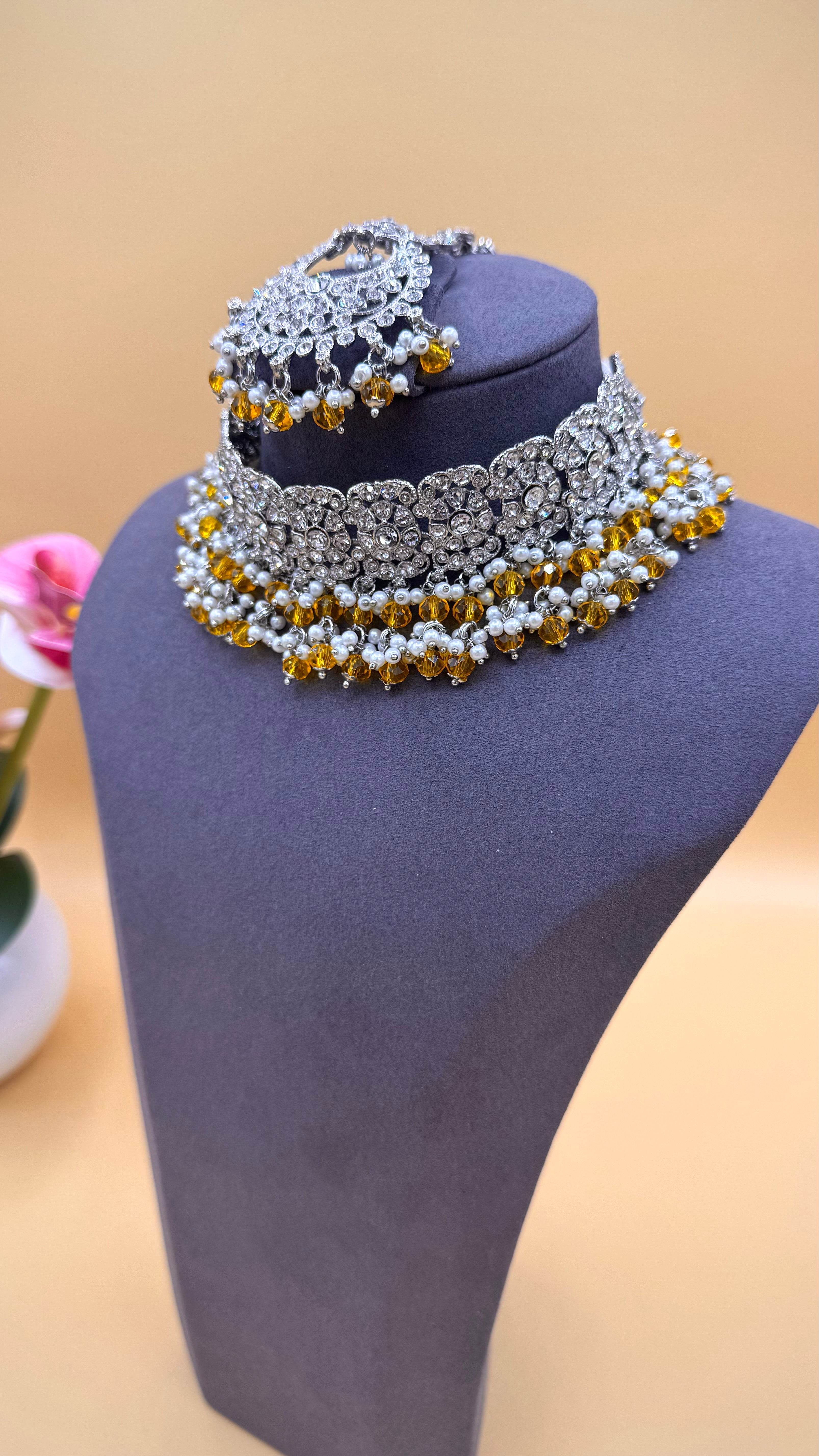 Amber Rani choker Set