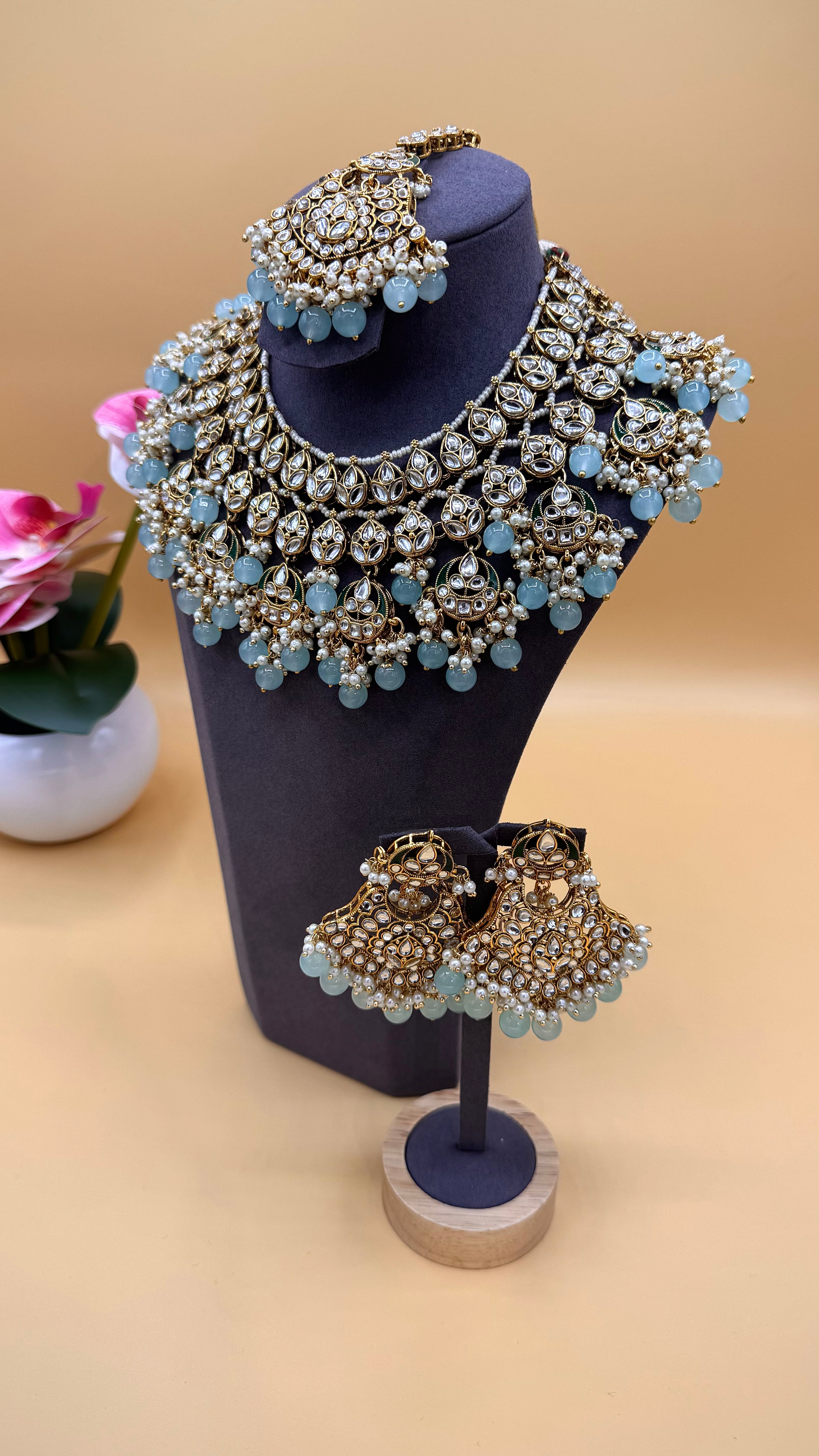 Aqua Royale kettingen set