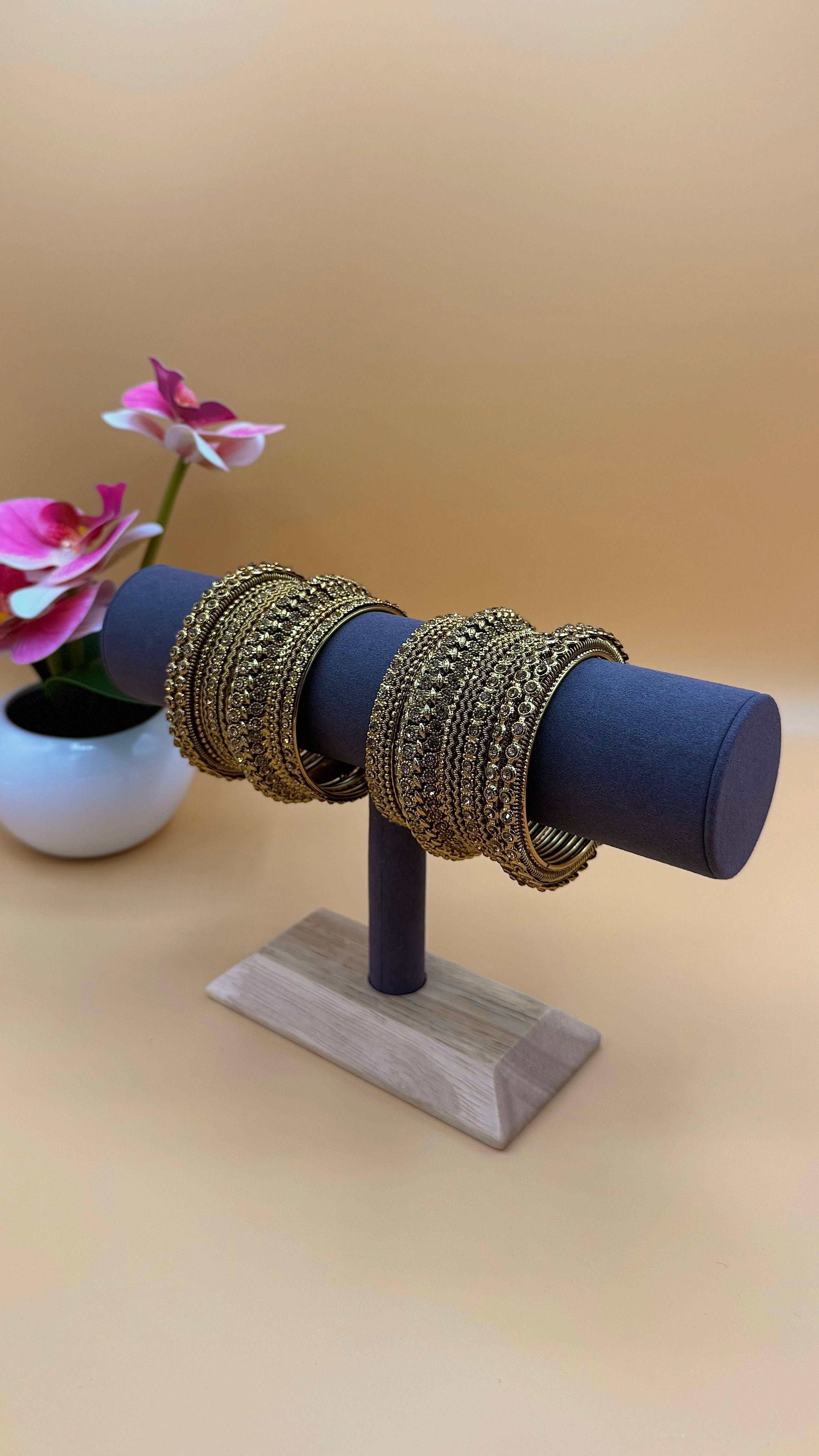 Regal Bangles – Antique Gold