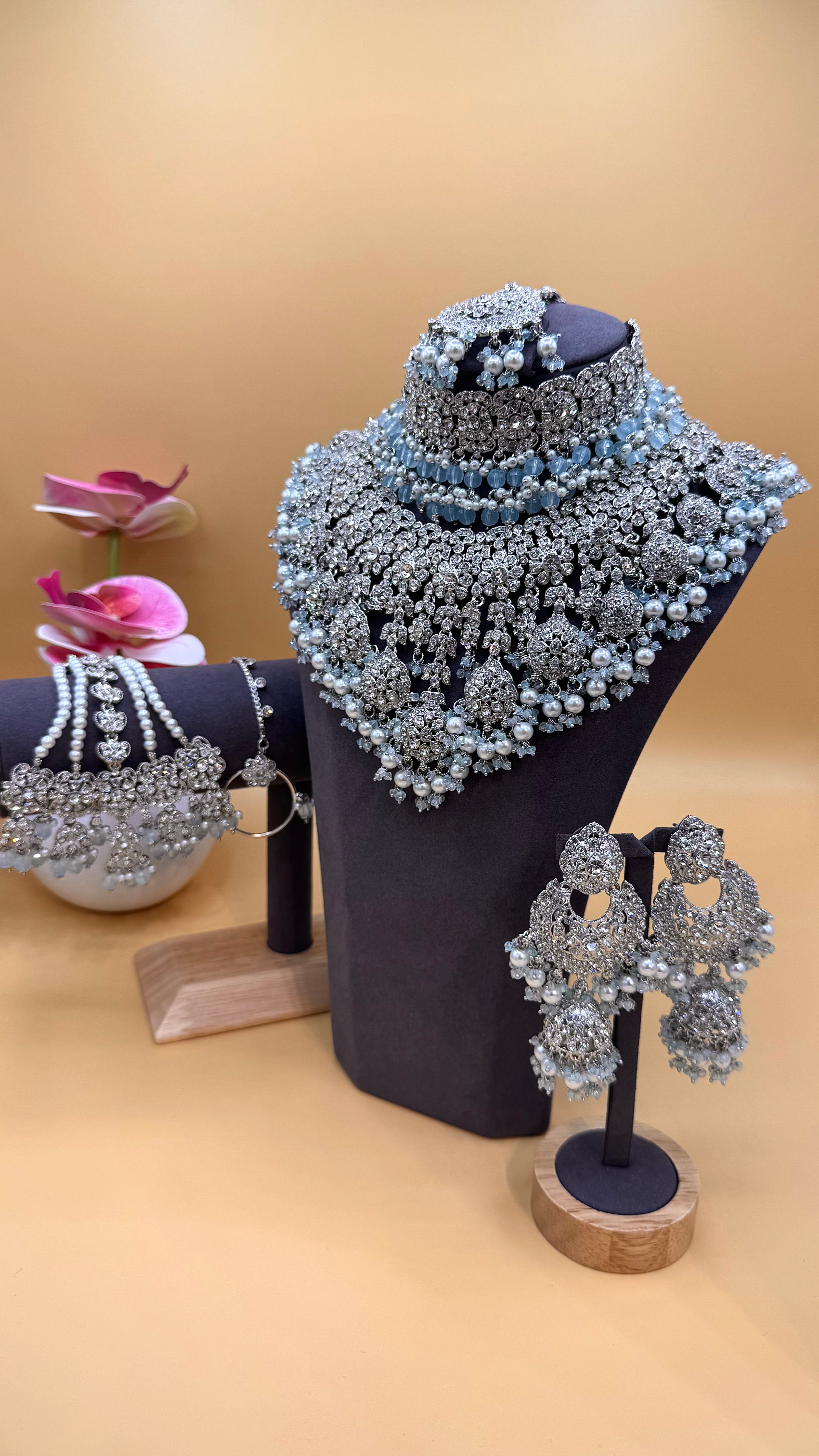 Ice Crystal Noor Bridal Necklace Set