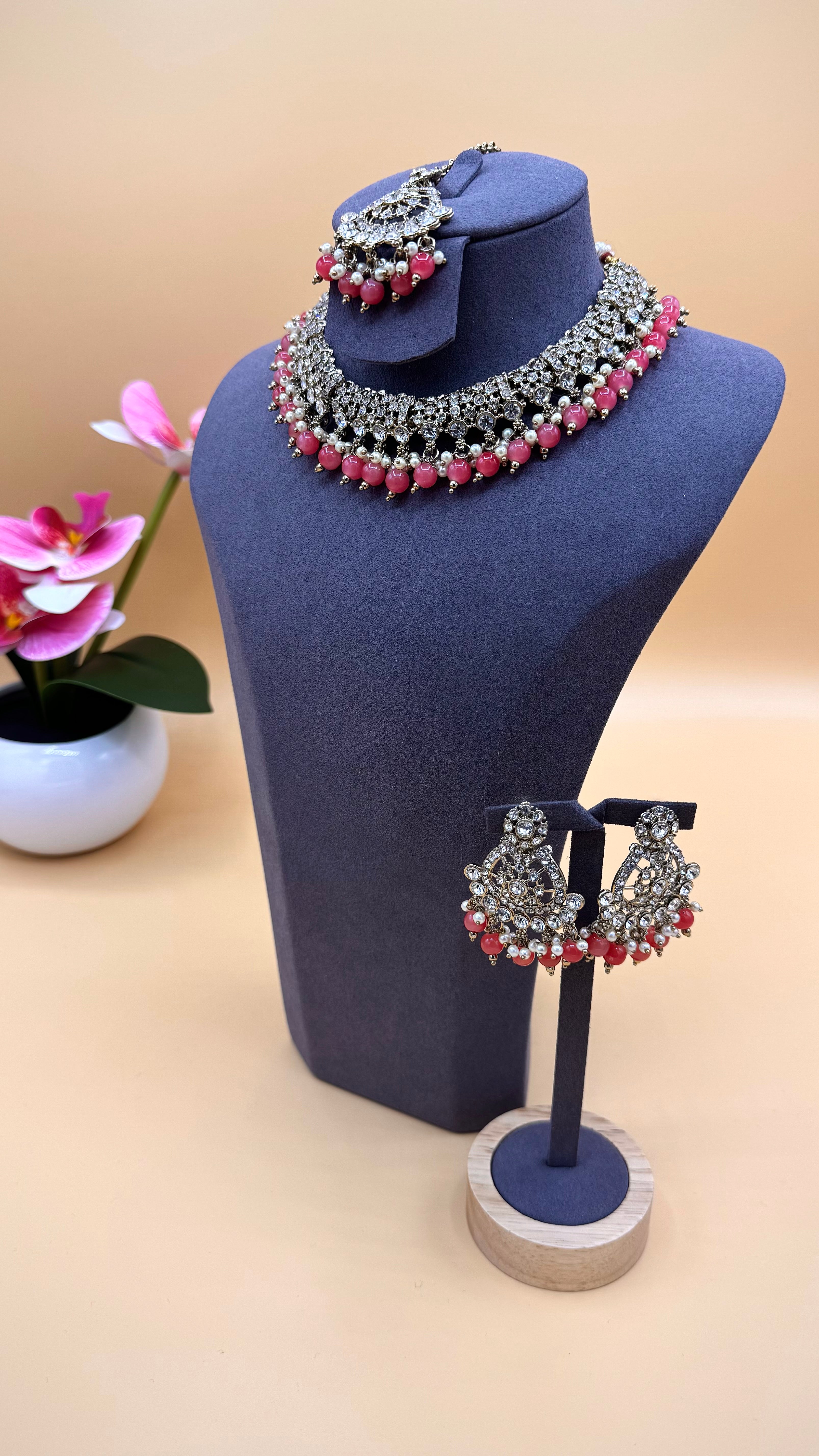 Rose Petal Elegance Necklace Set