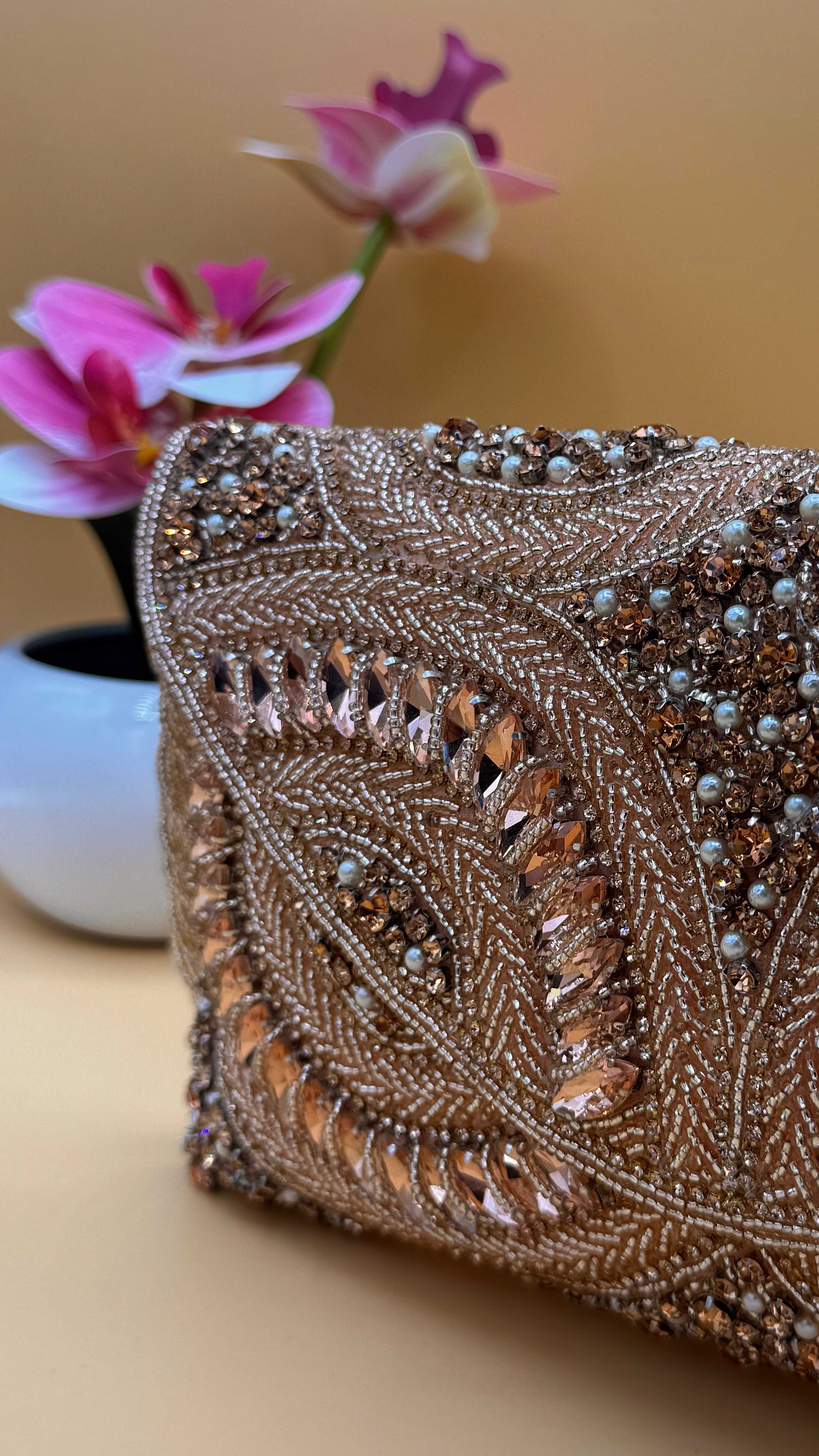 Bronzen Aurora Clutch