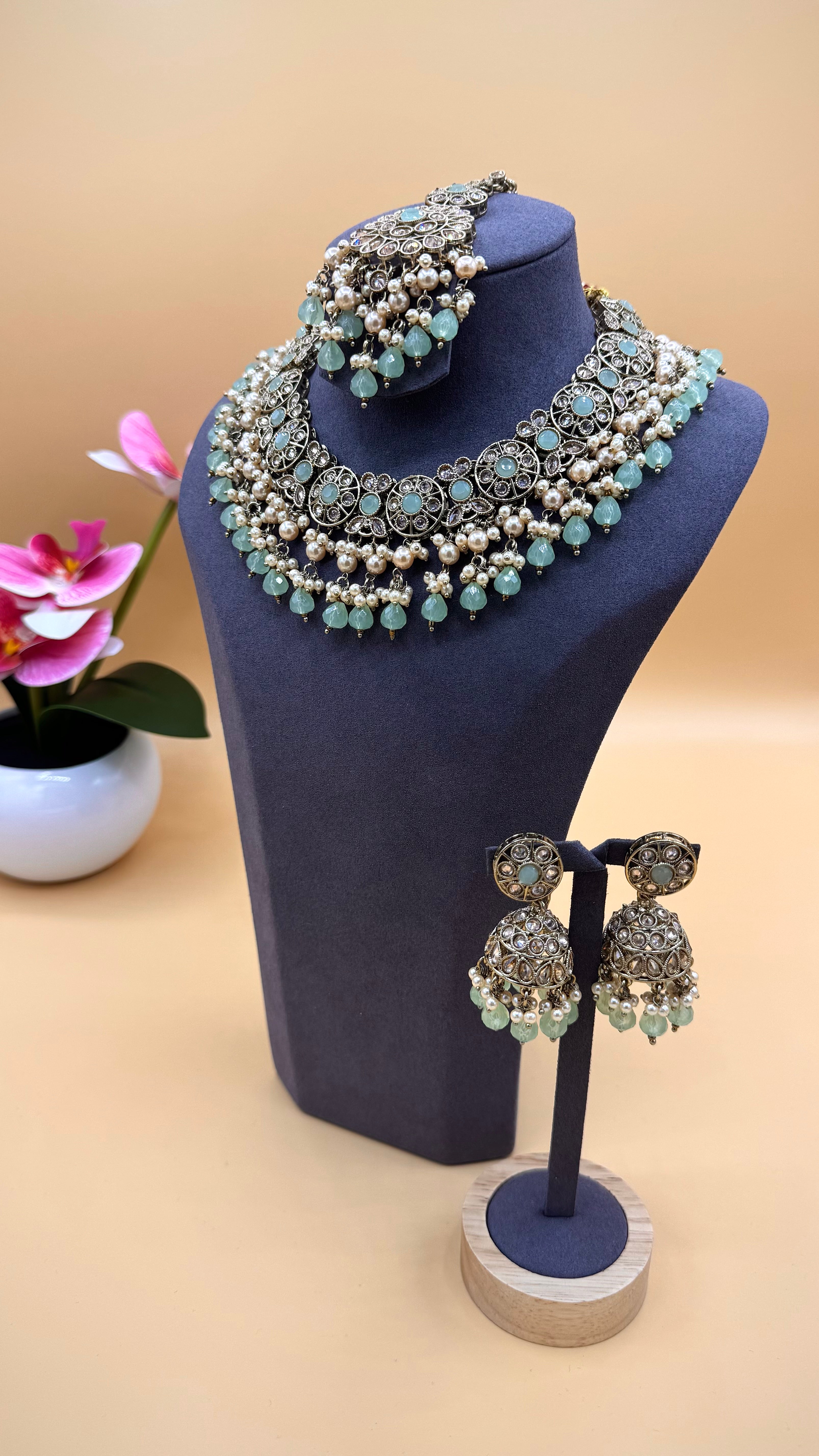 Aqua Pearl Necklace Set