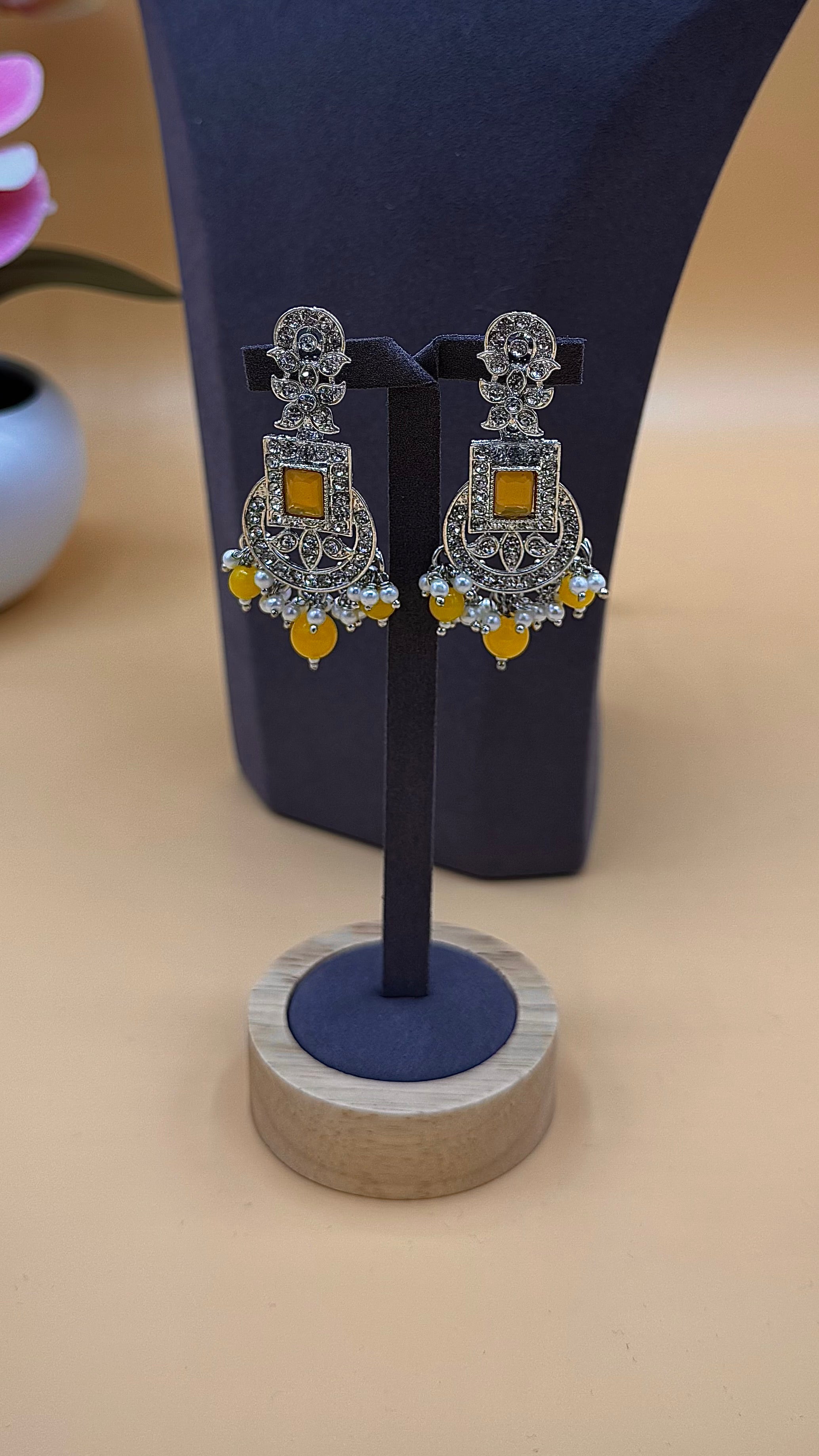 Rania Necklace Set – Golden Yellow