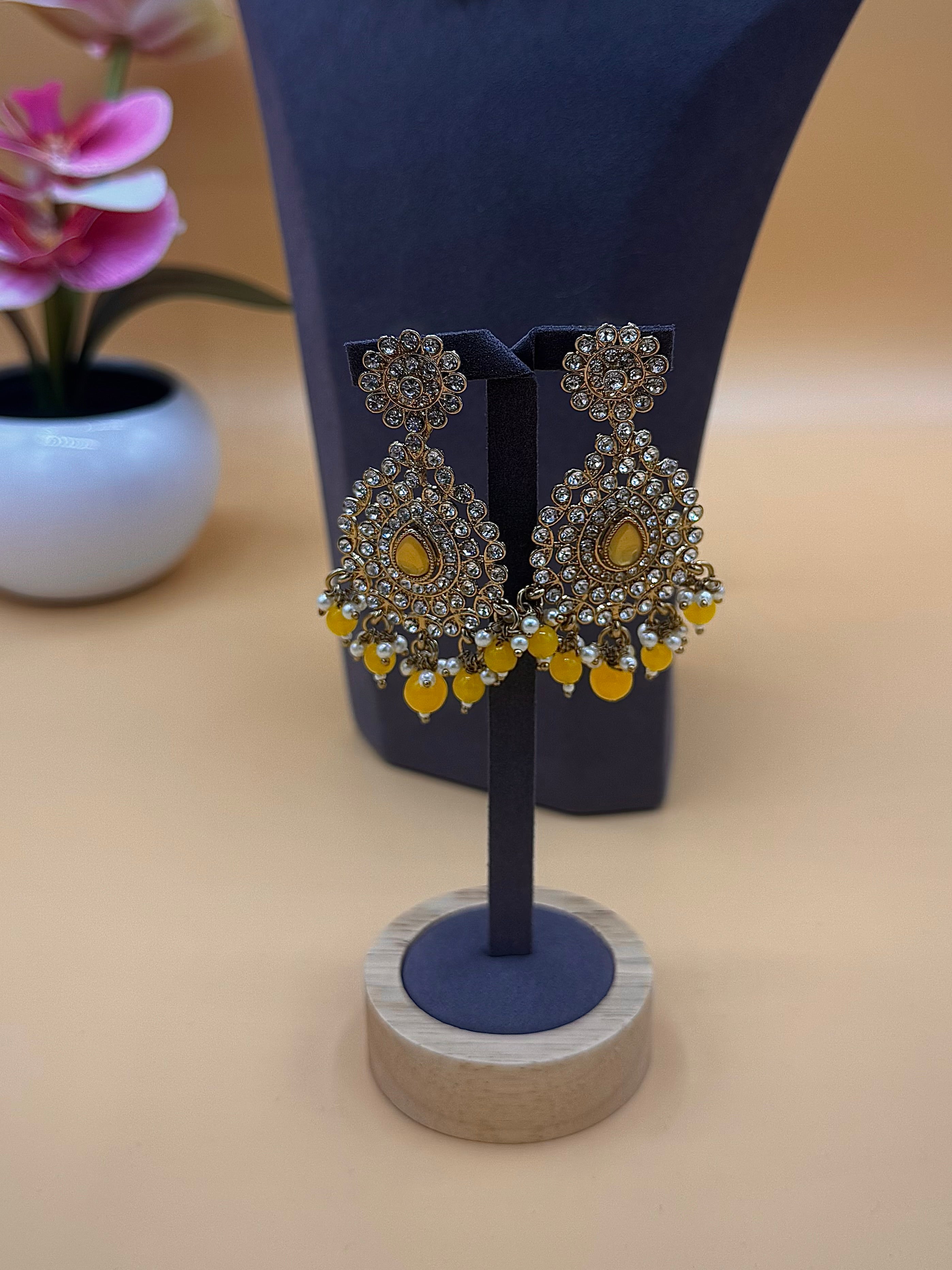 Sana Necklace Set – Mustard Yellow