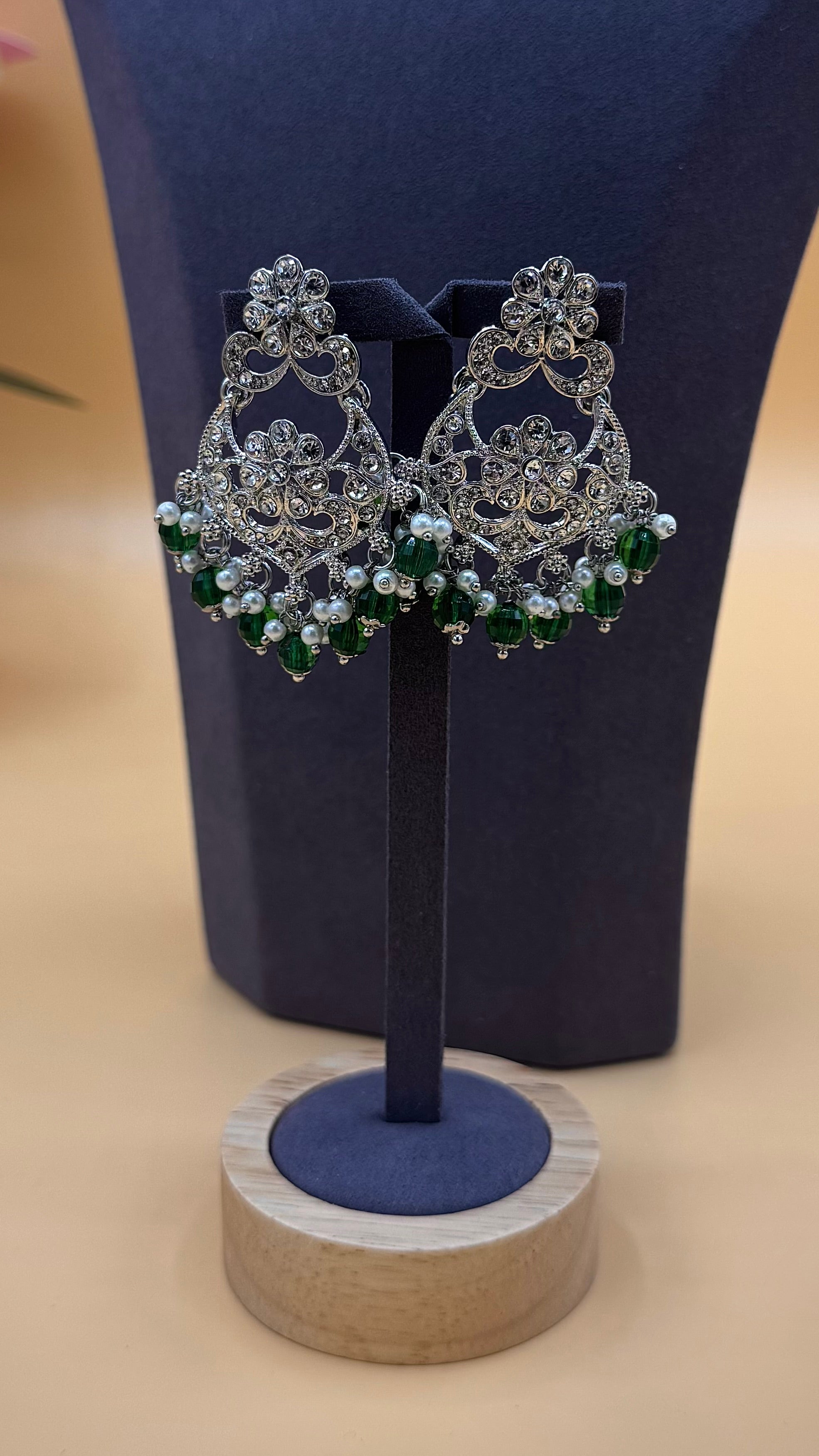 Emerald Majesty Choker Set – Green