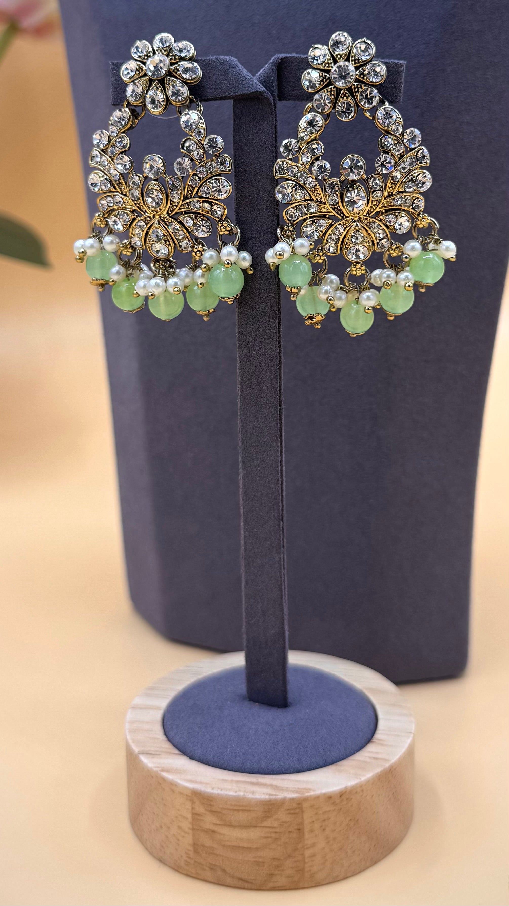 Mint Pearl Royale Necklace Set