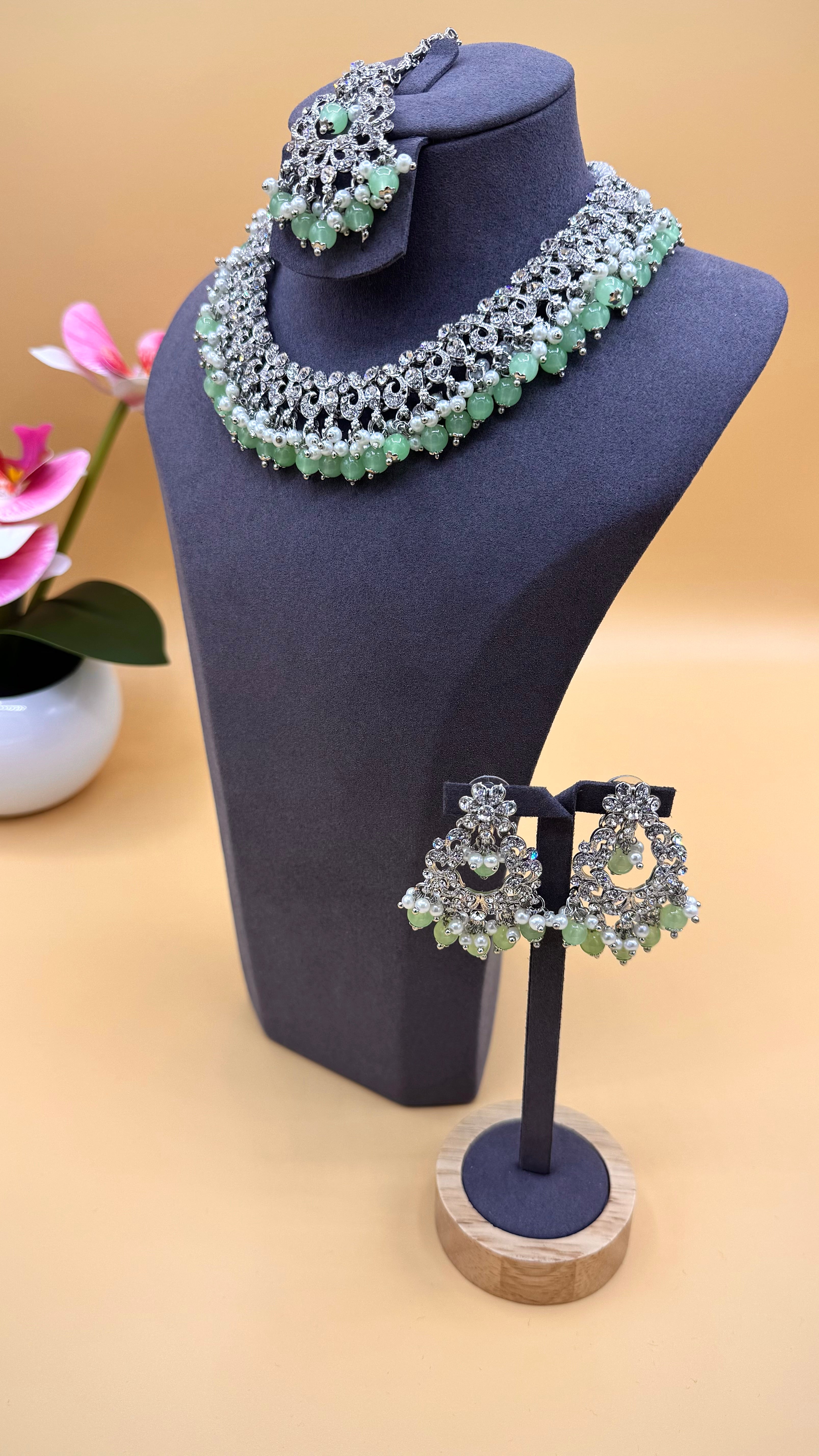 Fresh Mint Radiance Necklace Set