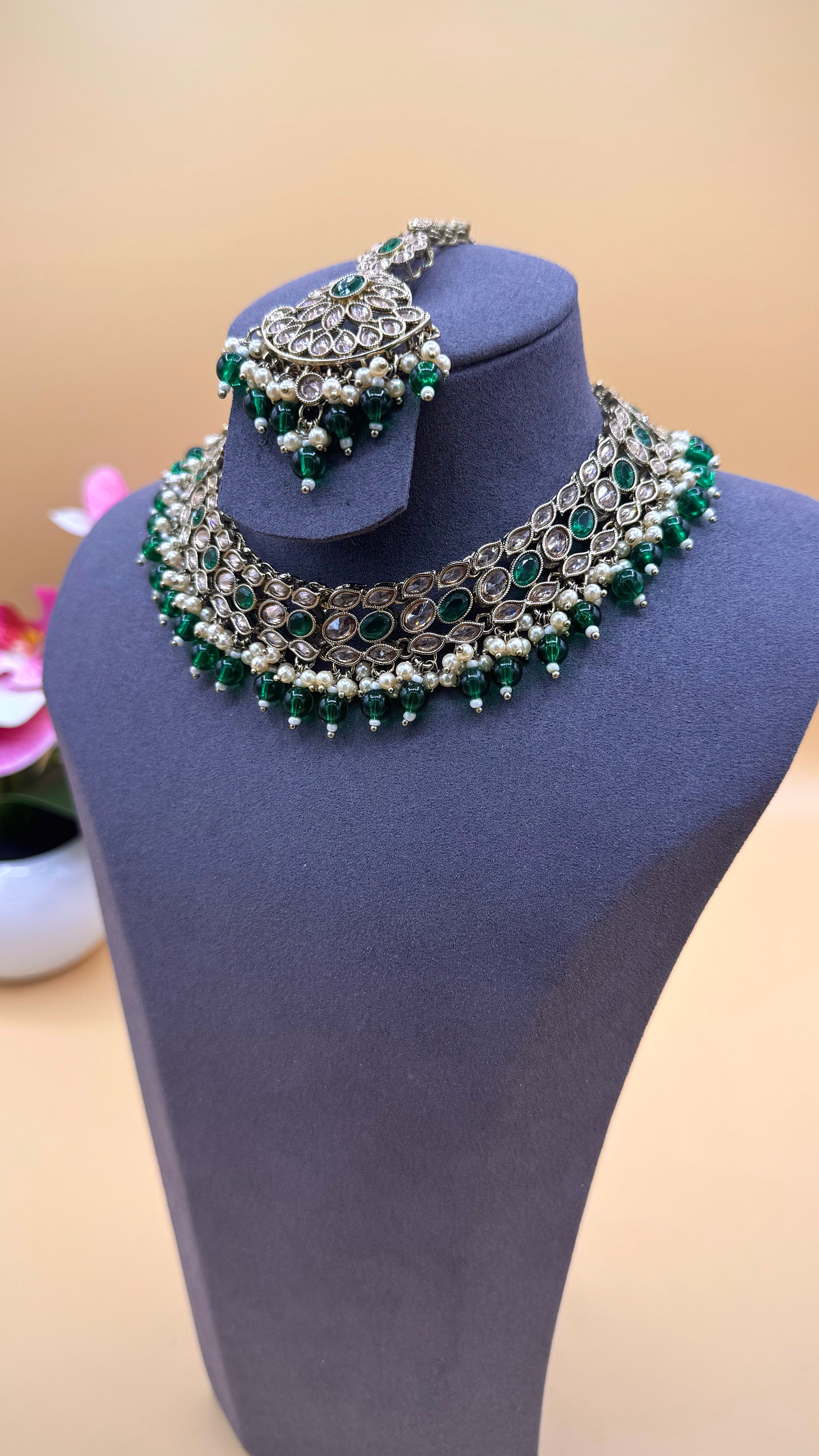 Emerald Pearl Necklace Set
