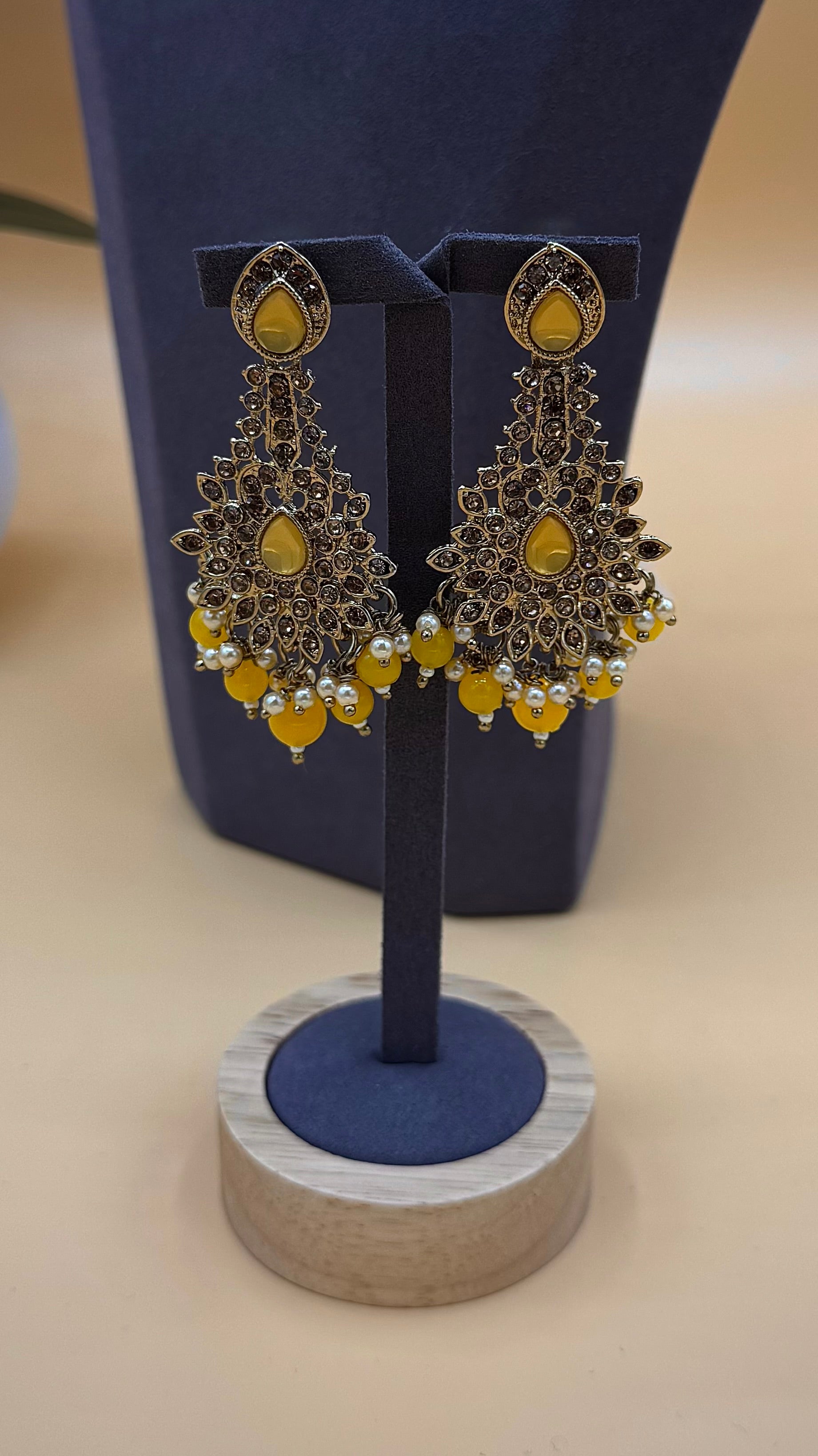 Solara Necklace Set – Marigold Yellow