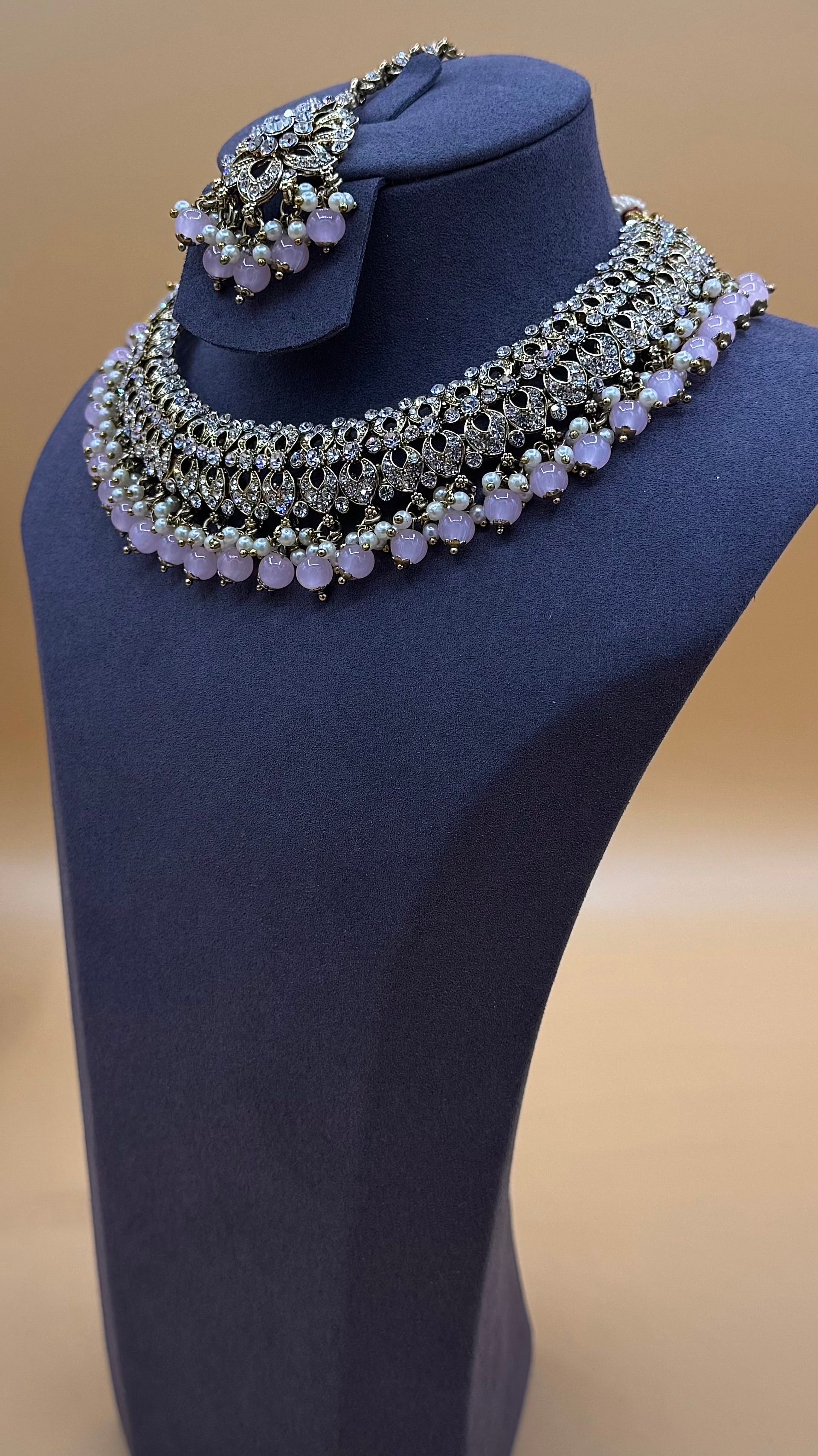 Regalia Necklace Set – Lilac