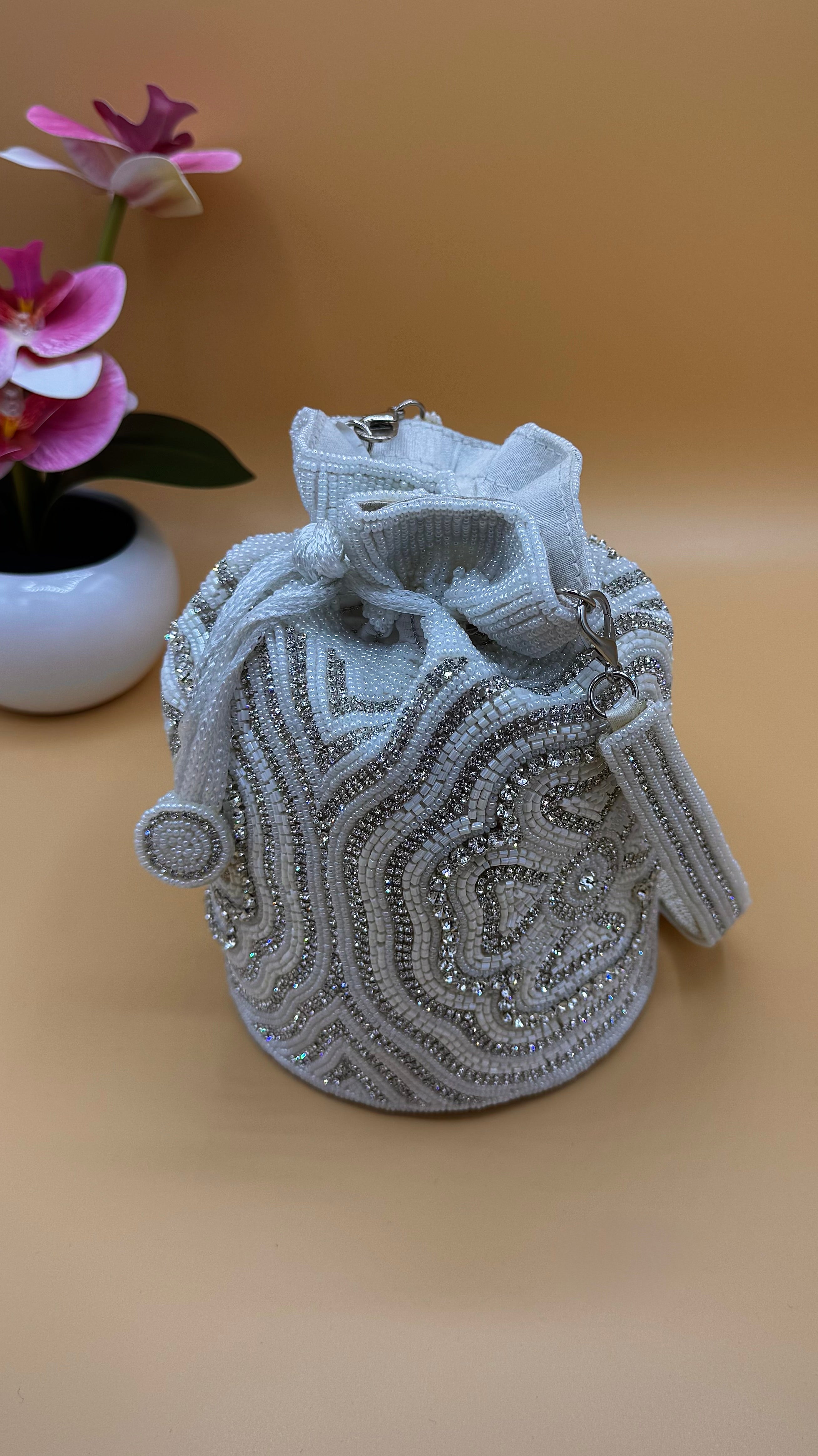 Arjun Bag – Silver White