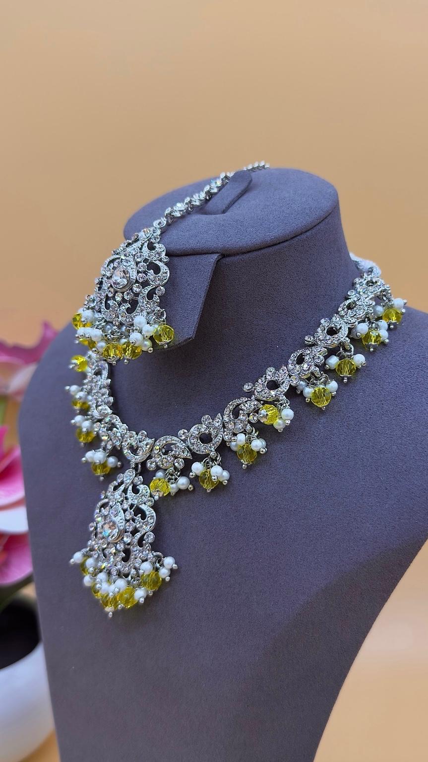 Radiance Necklace Set – Yellow
