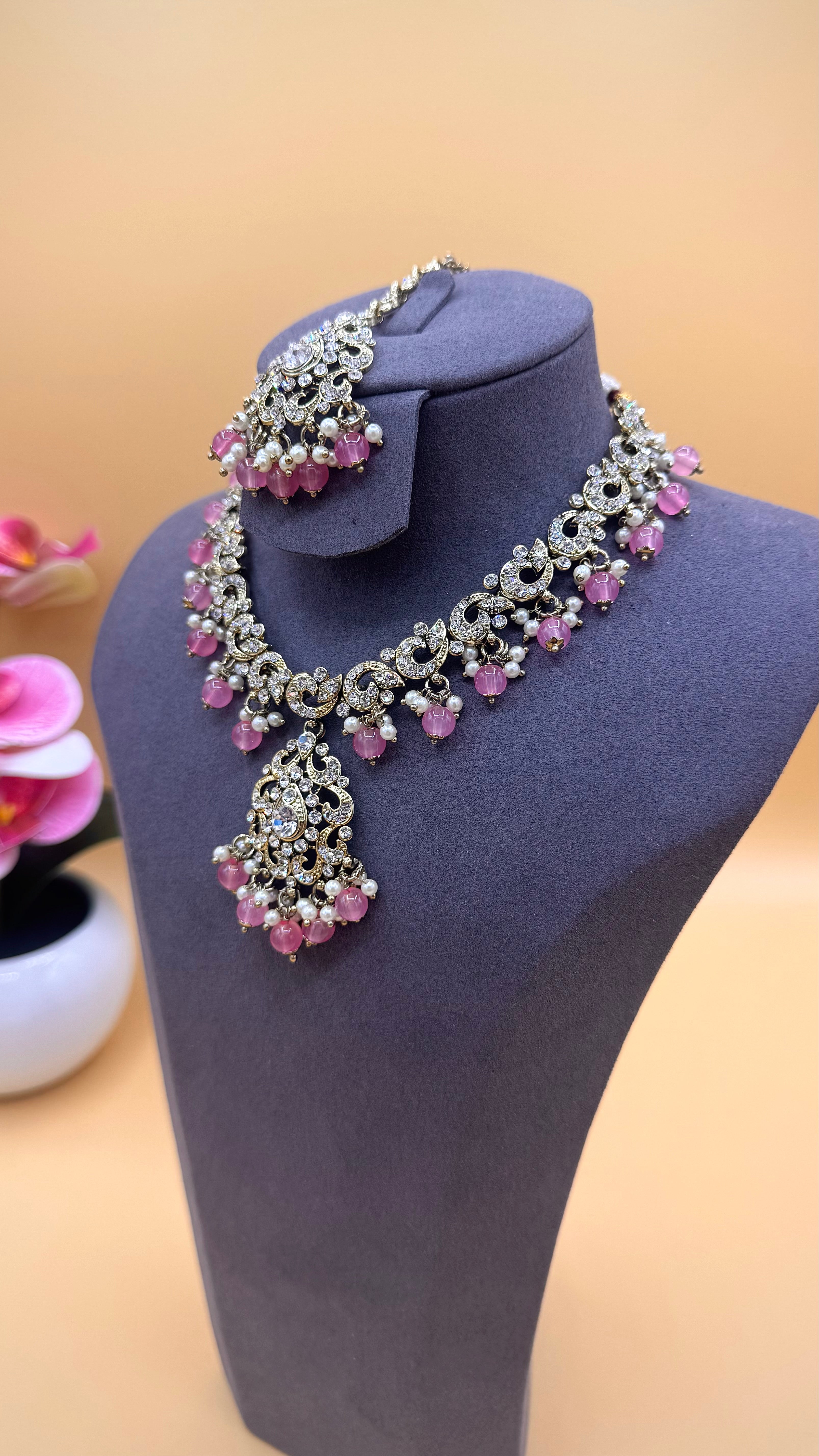 Soft Rose Aaliya Necklace Set