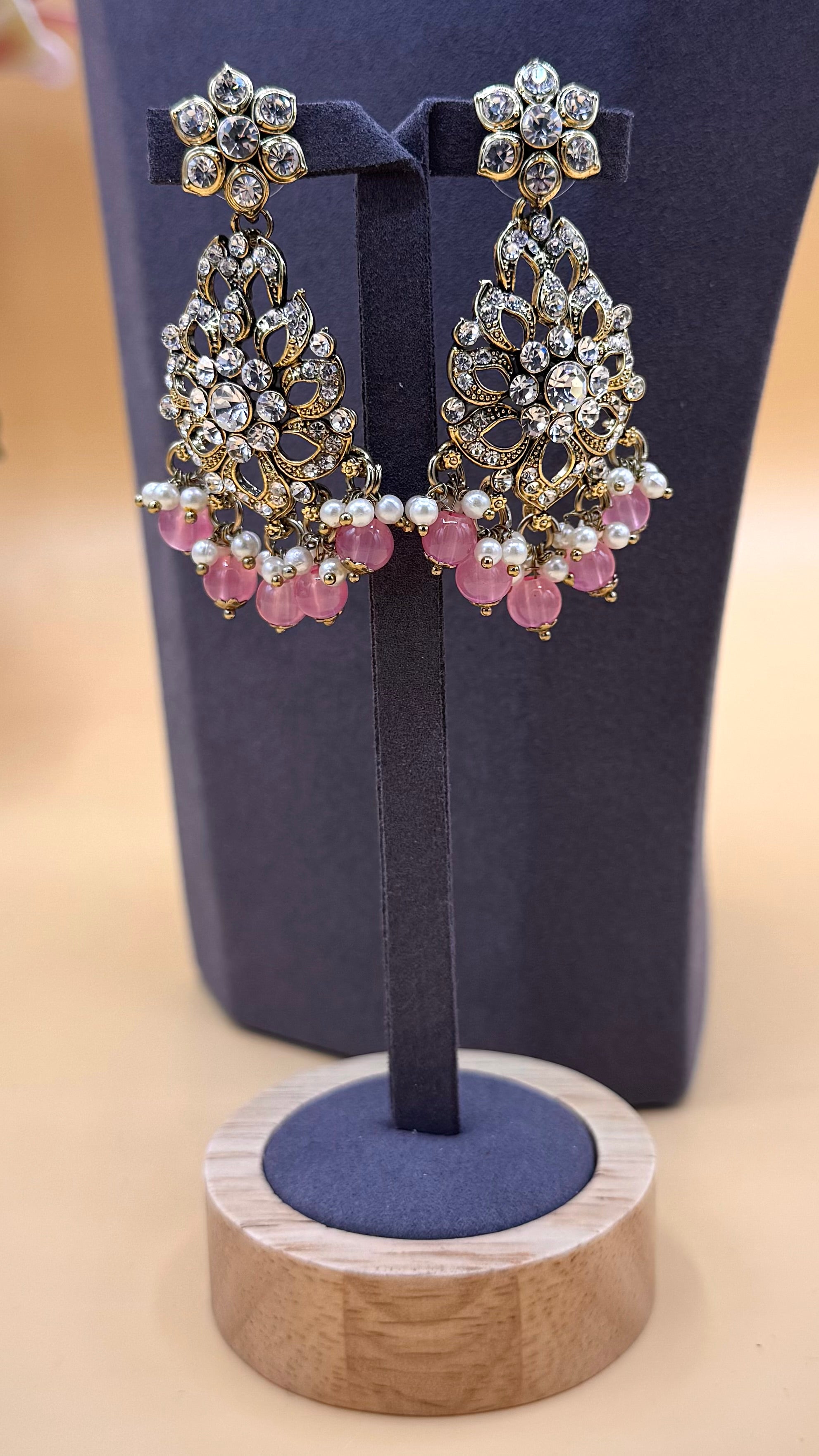 Soft Pink Zarah Necklace Set