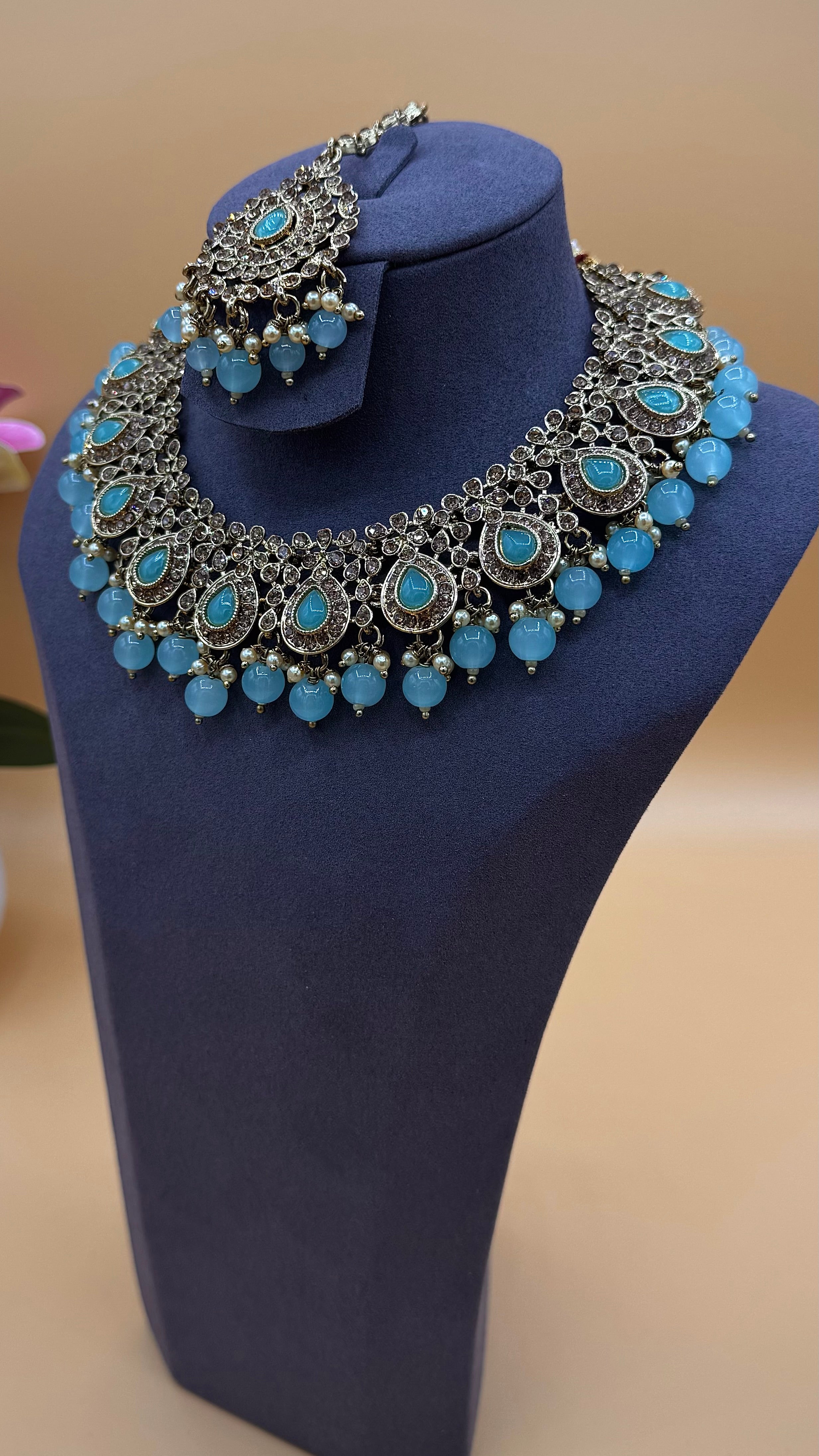 Aqua Necklace Set – Sky Blue