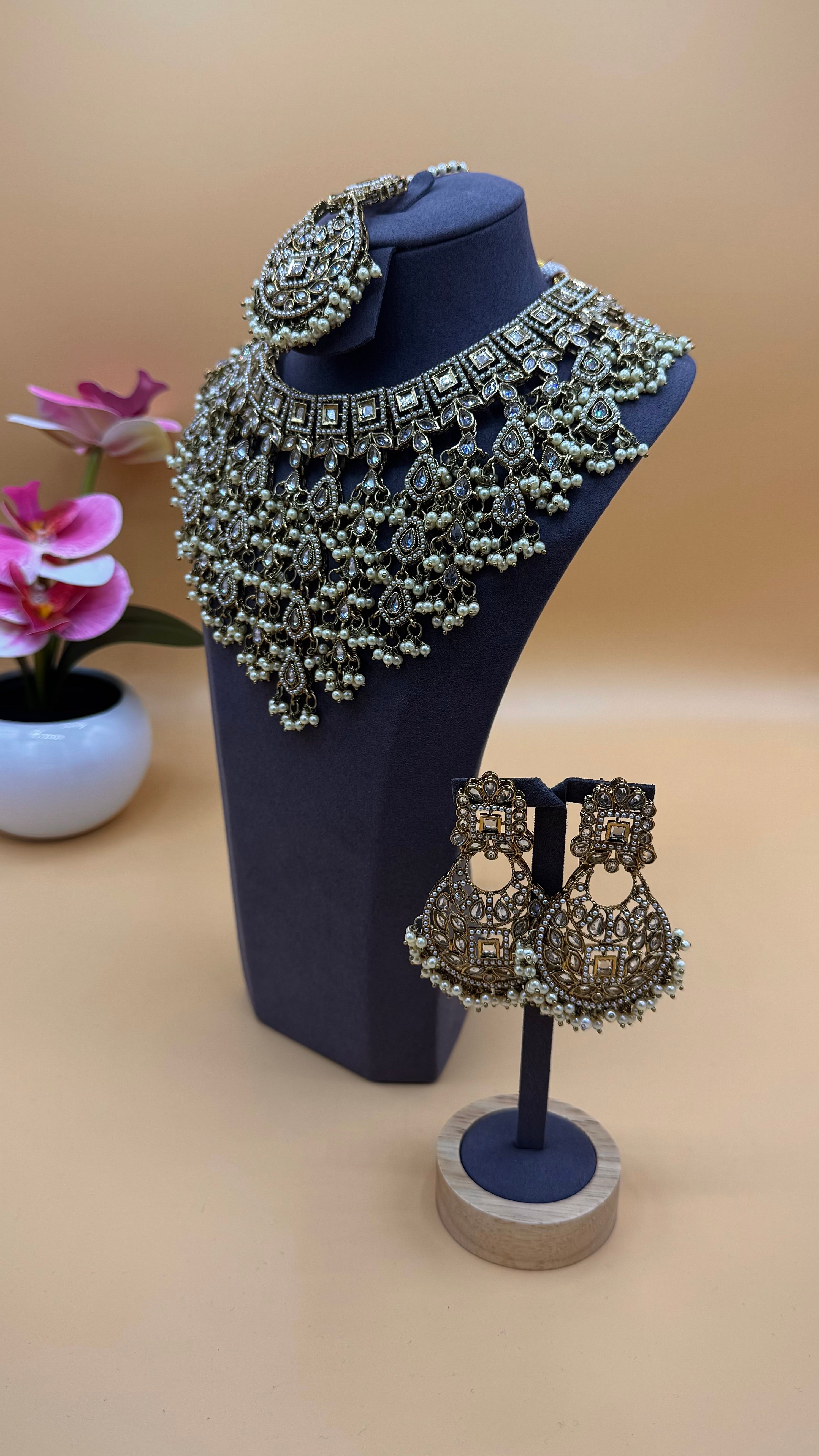 Heritage Charm Necklace Set – Antique Gold