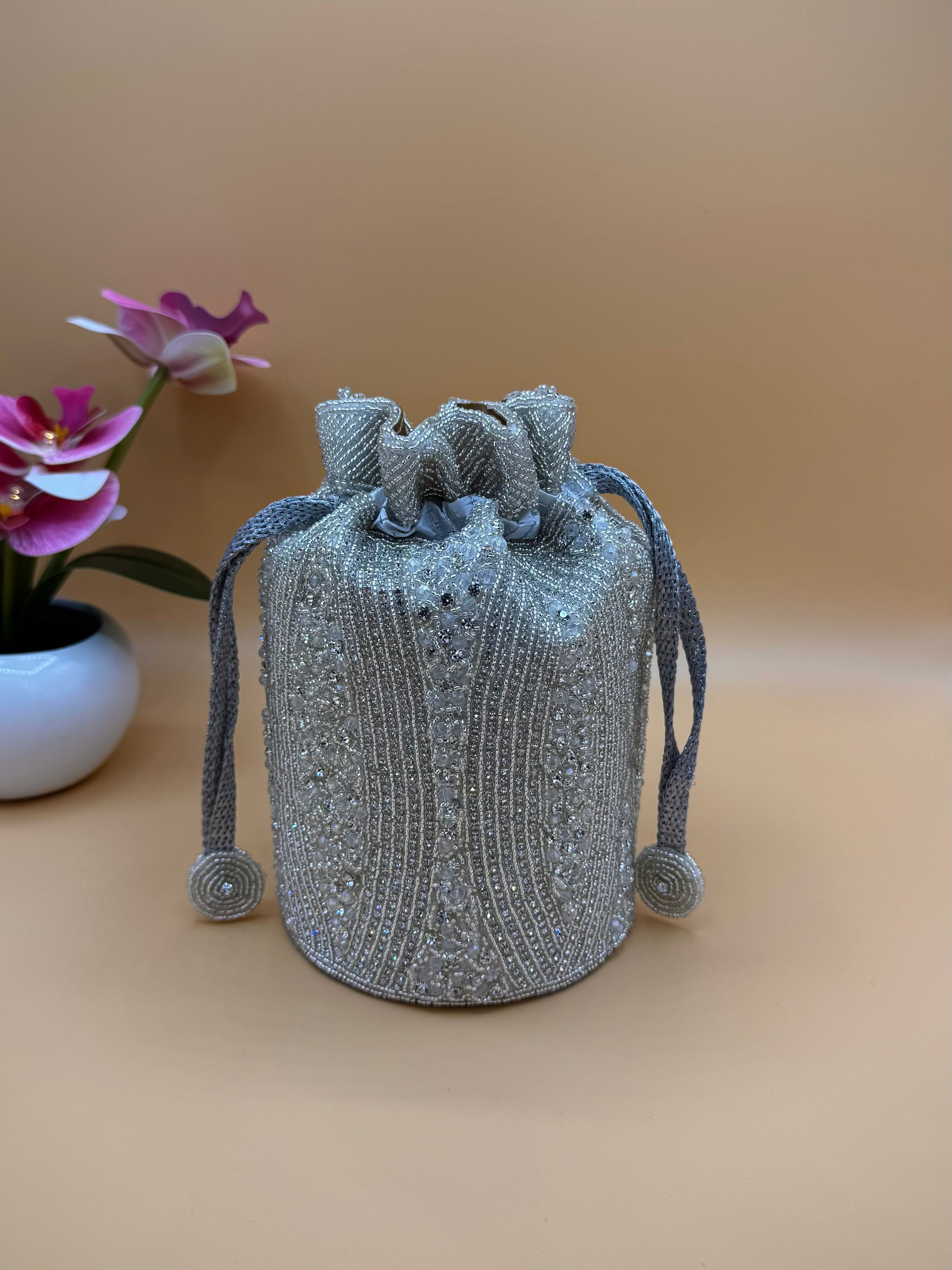 Kristallen &amp; kralen potli tas