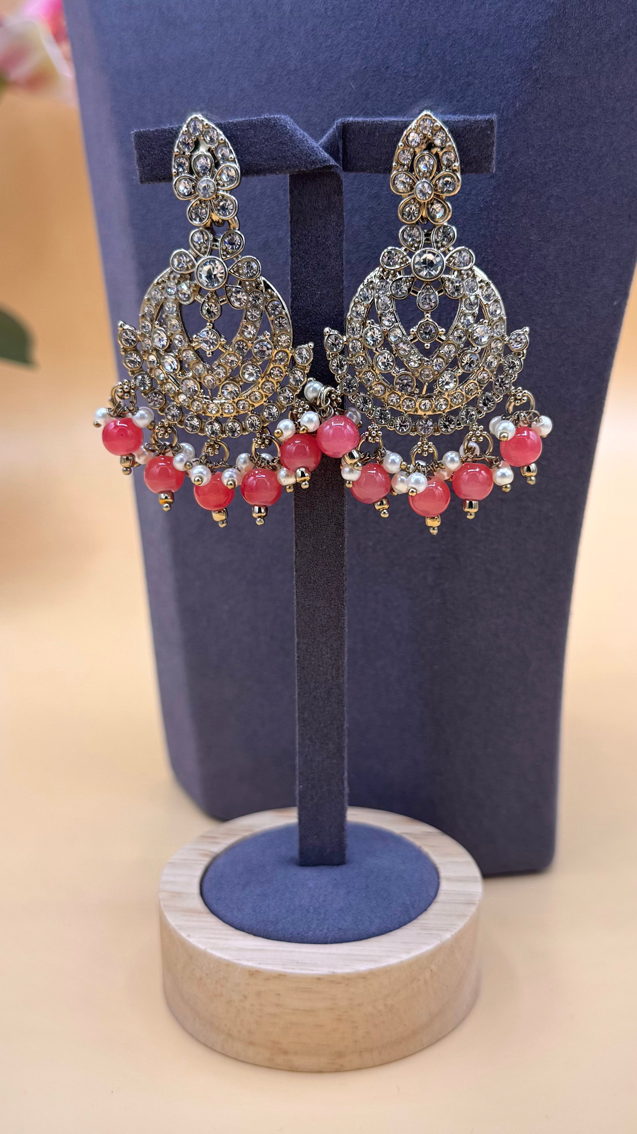 Soft Pink Royale Necklace Set