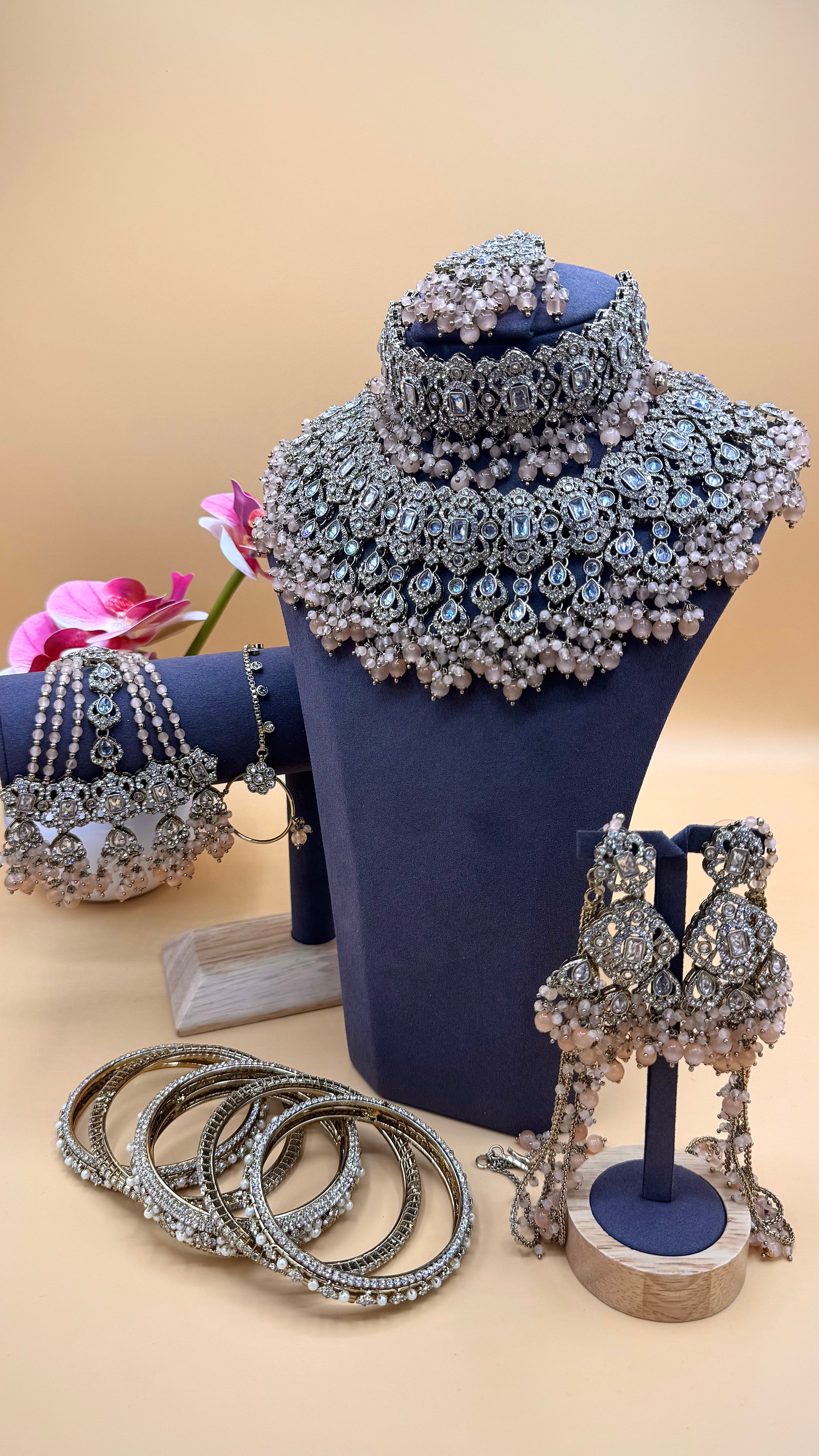 Champagne Glow Bridal Choker Set