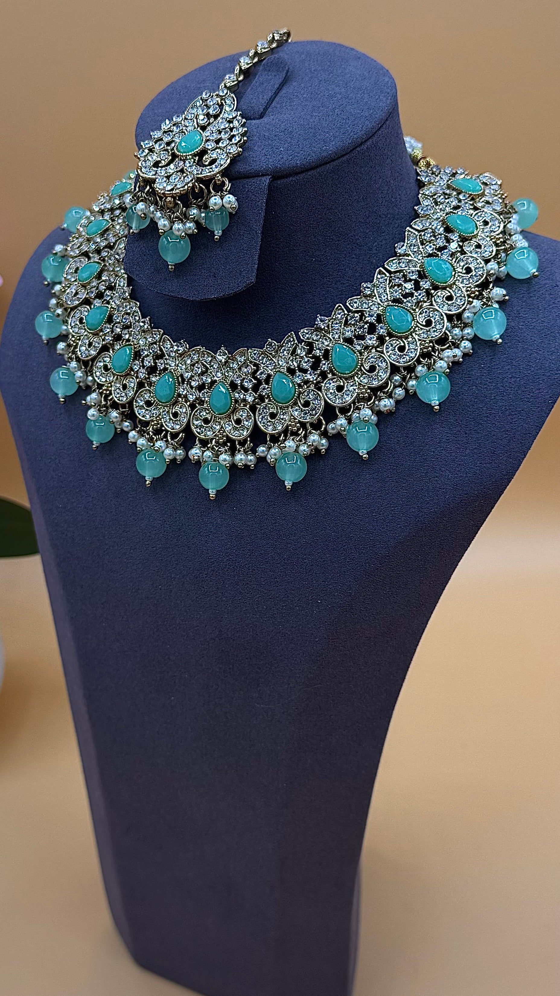 Elina Necklace Set – mint