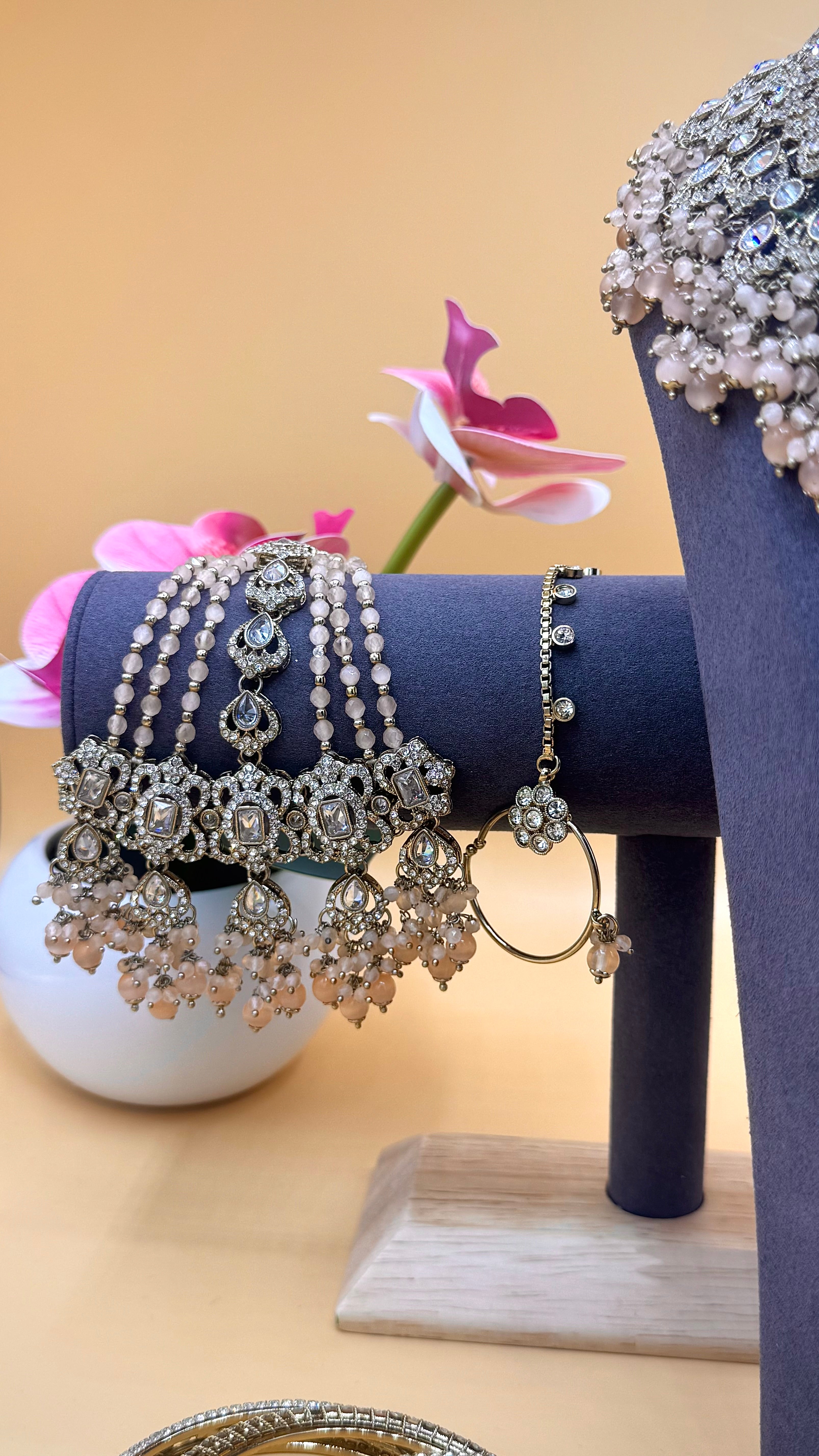 Champagne Glow Bridal Choker Set