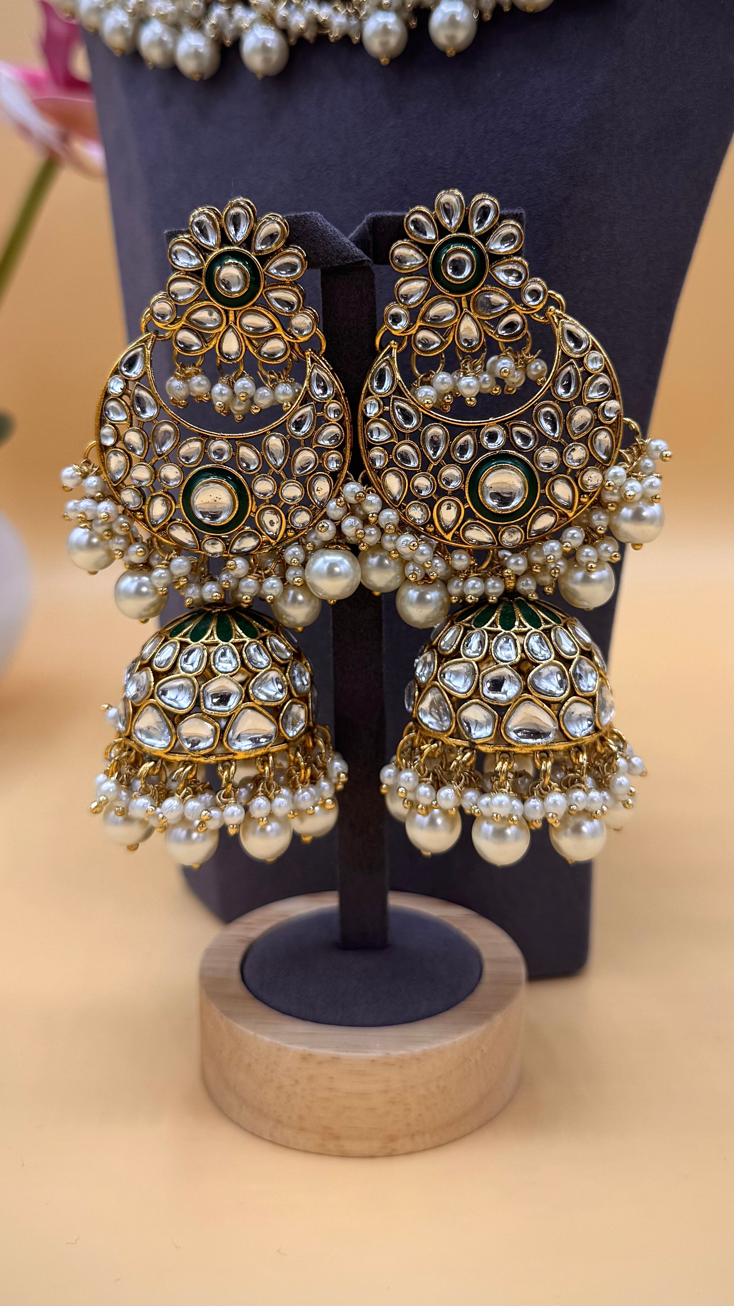 Ivory Empress Necklace Set